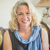 Gina Ochsner